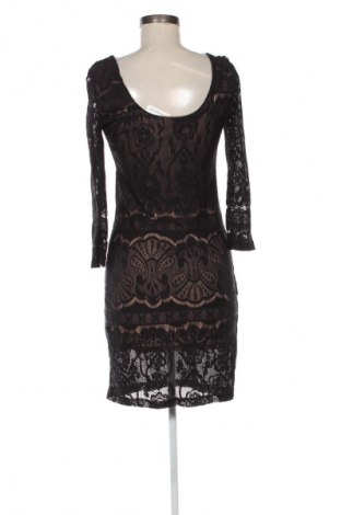 Рокля H&M, Размер S, Цвят Черен, Цена 39,14 лв.