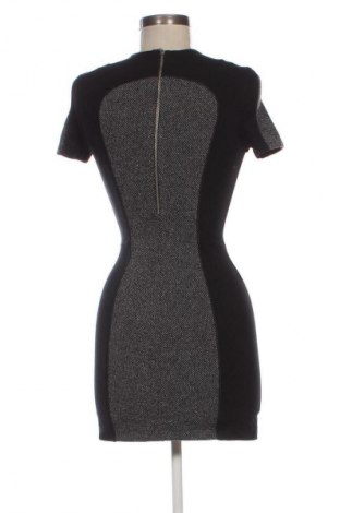 Šaty  H&M, Velikost S, Barva Vícebarevné, Cena  494,00 Kč