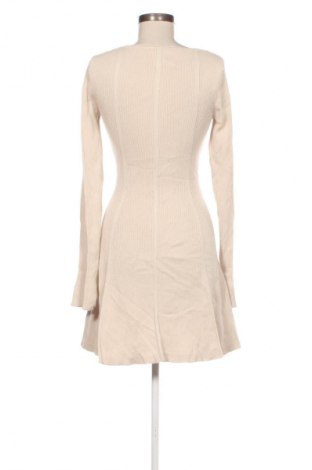 Φόρεμα H&M, Μέγεθος M, Χρώμα Εκρού, Τιμή 13,99 €