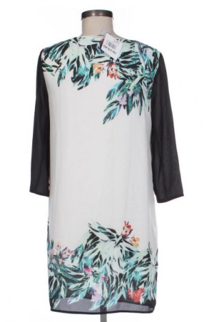 Рокля H&M, Размер S, Цвят Многоцветен, Цена 35,99 лв.
