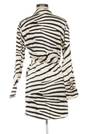 Kleid H&M, Größe XS, Farbe Mehrfarbig, Preis € 17,99