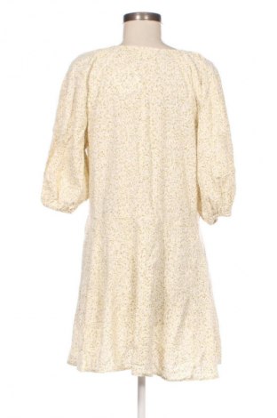 Rochie H&M, Mărime M, Culoare Multicolor, Preț 93,99 Lei