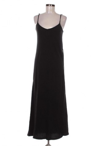 Рокля H&M Divided, Размер M, Цвят Черен, Цена 39,14 лв.