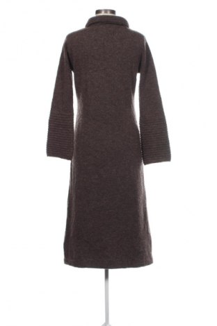Šaty  Helline, Velikost M, Barva Hnědá, Cena  369,00 Kč