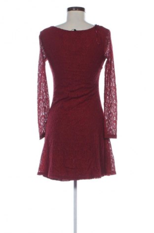 Kleid Inside, Größe M, Farbe Rot, Preis 47,62 €