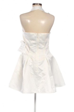 Ruha Jarlo, Méret M, Szín Fehér, Ár 24 609 Ft