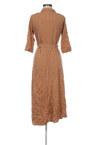 Рокля Jdy, Размер M, Цвят Многоцветен, Цена 62,99 лв.