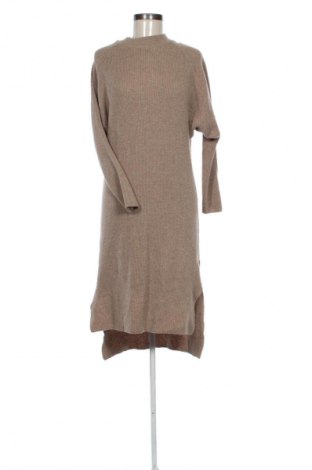 Šaty  Karol, Velikost L, Barva Hnědá, Cena  495,00 Kč