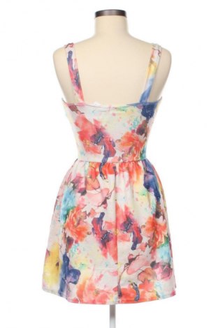 Ruha Kiah, Méret M, Szín Sokszínű, Ár 8 819 Ft