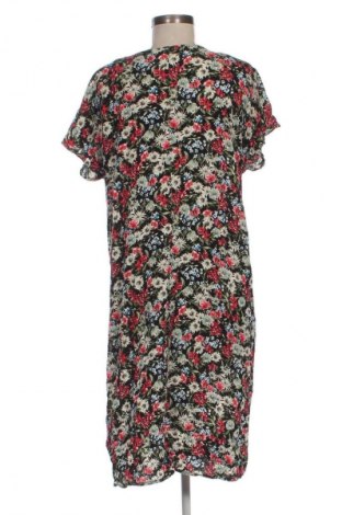 Kleid LC Waikiki, Größe M, Farbe Mehrfarbig, Preis 17,88 €