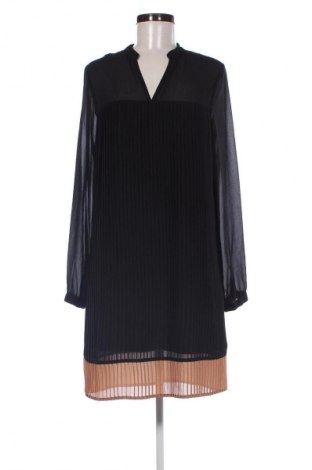 Рокля Liu Jo, Размер M, Цвят Черен, Цена 82,99 лв.