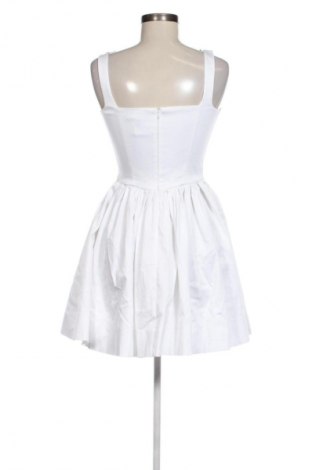 Рокля Maje, Размер XS, Цвят Бял, Цена 384,99 лв.