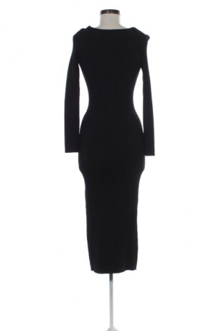 Рокля Mango, Размер M, Цвят Черен, Цена 35,99 лв.