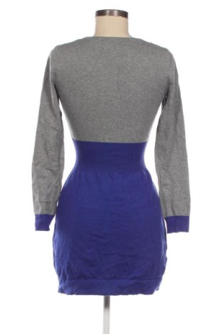 Kleid Mango, Größe M, Farbe Mehrfarbig, Preis 13,99 €