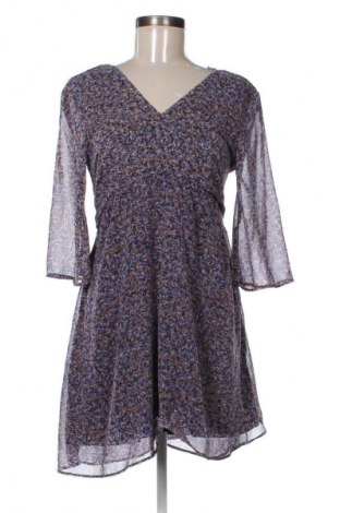 Рокля Mango, Размер M, Цвят Многоцветен, Цена 28,99 лв.