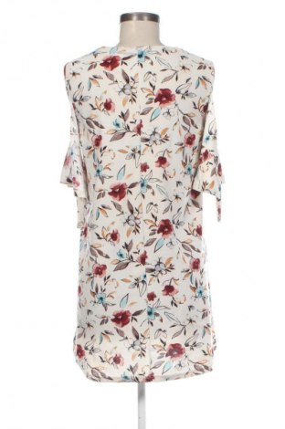Рокля Mango, Размер S, Цвят Многоцветен, Цена 26,99 лв.