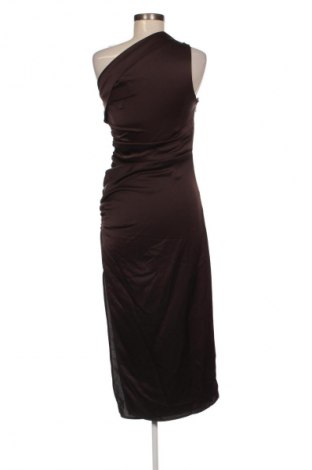 Рокля Mango, Размер S, Цвят Кафяв, Цена 104,99 лв.