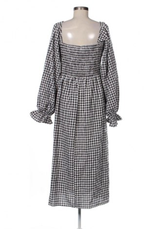 Šaty  Missguided, Velikost S, Barva Vícebarevné, Cena  784,00 Kč