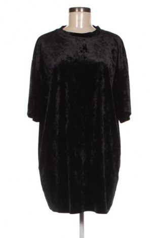 Kleid Monki, Größe M, Farbe Schwarz, Preis 13,80 €