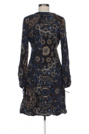 Sukienka Motivi, Rozmiar M, Kolor Kolorowy, Cena 204,41 zł