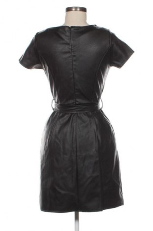 Rochie NEW COLLECTION, Mărime M, Culoare Negru, Preț 128,62 Lei