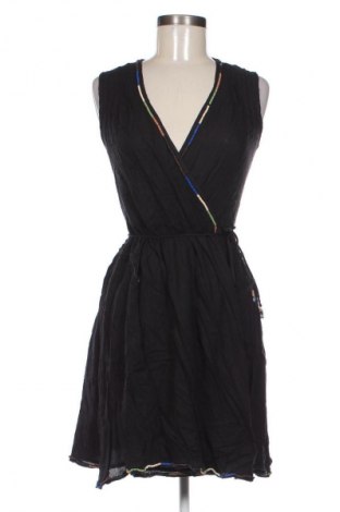 Φόρεμα Naf Naf, Μέγεθος M, Χρώμα Μαύρο, Τιμή 24,49 €