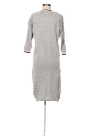 Рокля Naketano, Размер XL, Цвят Сив, Цена 82,11 лв.