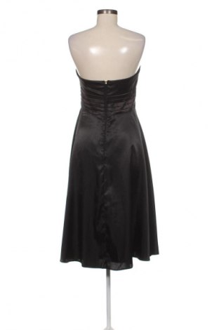 Φόρεμα Nicholas Millington, Μέγεθος M, Χρώμα Μαύρο, Τιμή 20,00 €