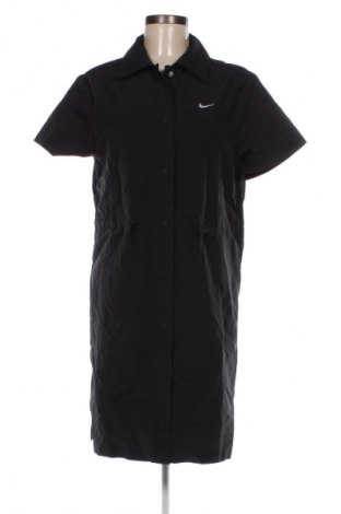 Kleid Nike, Größe M, Farbe Schwarz, Preis € 127,99