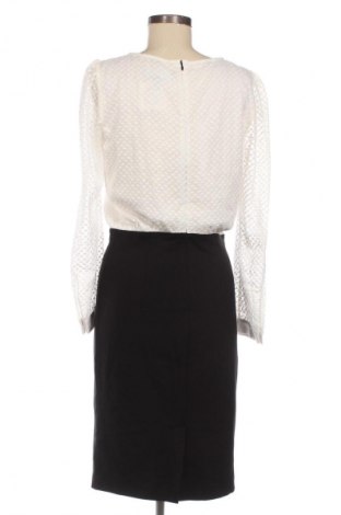 Sukienka Nissa, Rozmiar M, Kolor Kolorowy, Cena 188,69 zł