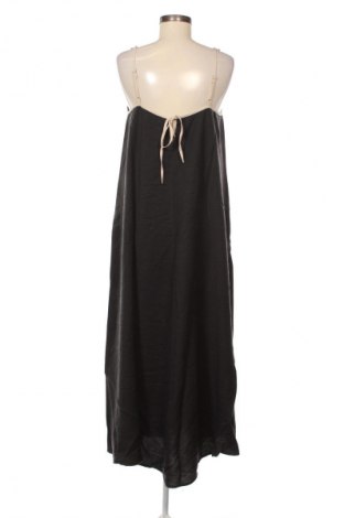 Рокля ONLY, Размер L, Цвят Черен, Цена 77,99 лв.