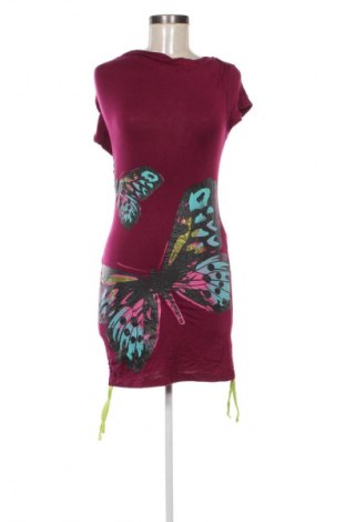 Šaty  One Love, Velikost S, Barva Vícebarevné, Cena  495,00 Kč