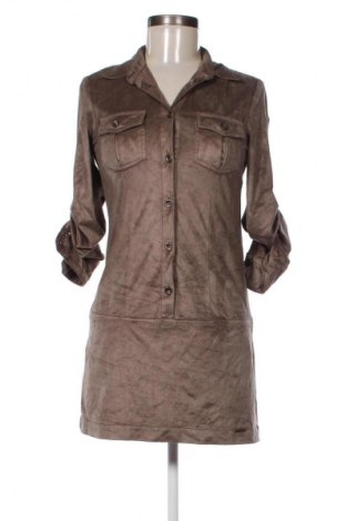 Рокля Pause Jeans, Размер XS, Цвят Кафяв, Цена 48,00 лв.