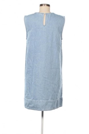 Kleid Pieces, Größe M, Farbe Blau, Preis 71,99 €