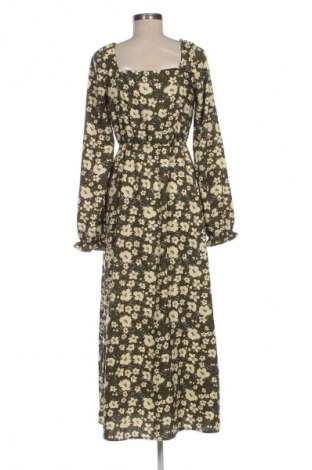 Рокля Pieces, Размер XS, Цвят Многоцветен, Цена 30,99 лв.