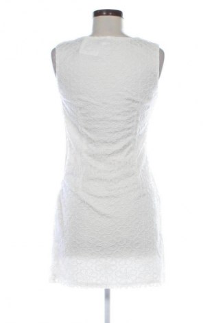 Kleid Pinky, Größe S, Farbe Weiß, Preis 29,59 €