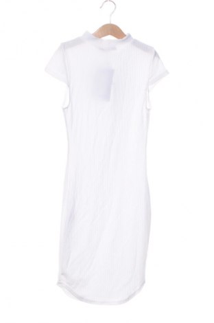 Ruha Pretty Little Thing, Méret S, Szín Fehér, Ár 8 229 Ft