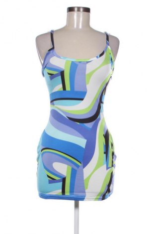 Kleid Pretty Little Thing, Größe M, Farbe Mehrfarbig, Preis 37,42 €