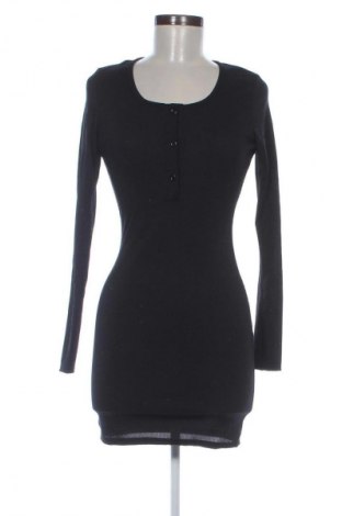 Sukienka Pretty Little Thing, Rozmiar M, Kolor Czarny, Cena 168,16 zł