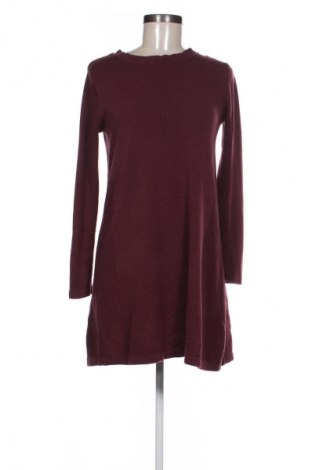 Sukienka Primark, Rozmiar M, Kolor Czerwony, Cena 80,99 zł