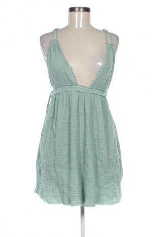 Sukienka Pull&Bear, Rozmiar M, Kolor Zielony, Cena 132,57 zł