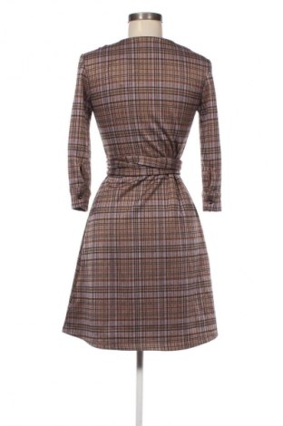 Sukienka Reserved, Rozmiar M, Kolor Kolorowy, Cena 89,98 zł