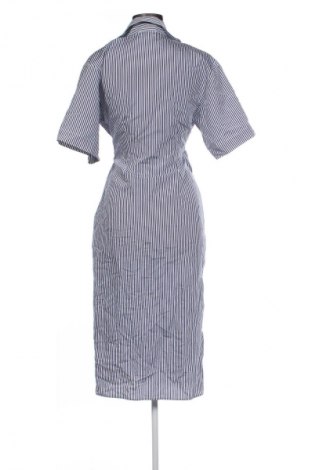 Рокля Reserved, Размер M, Цвят Многоцветен, Цена 62,56 лв.