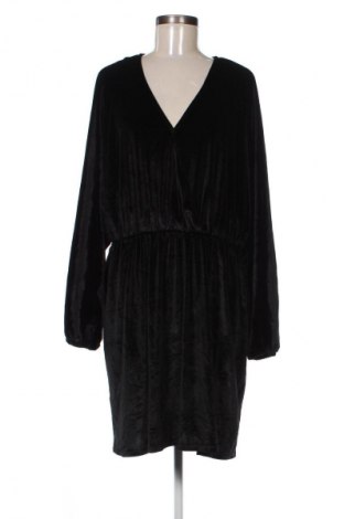 Kleid Reserved, Größe XL, Farbe Schwarz, Preis 16,99 €