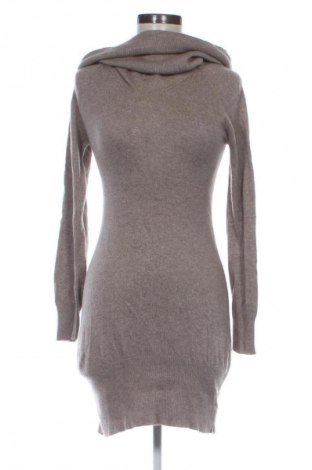 Sukienka Rinascimento, Rozmiar M, Kolor Brązowy, Cena 199,38 zł