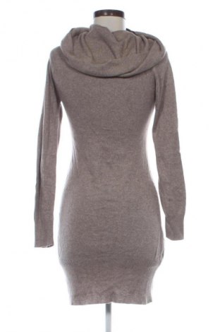 Sukienka Rinascimento, Rozmiar M, Kolor Brązowy, Cena 199,38 zł