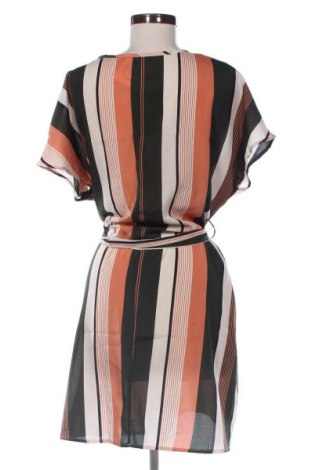 Рокля SHEIN, Размер M, Цвят Многоцветен, Цена 39,14 лв.