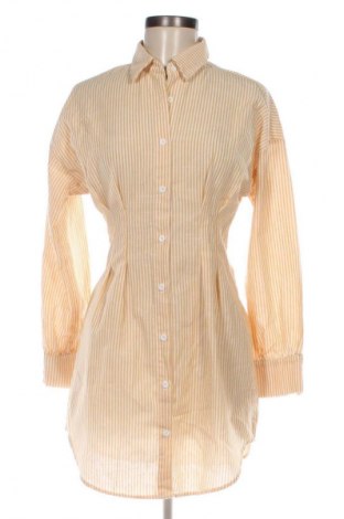 Рокля SHEIN, Размер S, Цвят Многоцветен, Цена 48,00 лв.