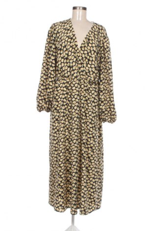 Kleid SHEIN, Größe XXL, Farbe Mehrfarbig, Preis € 20,00