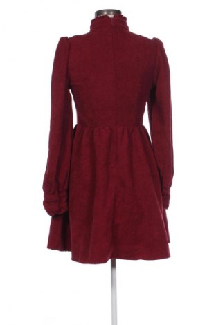 Рокля SHEIN, Размер S, Цвят Червен, Цена 39,00 лв.